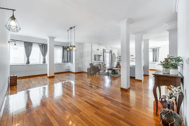 Dúplex 4 habitaciones 673m² en venta - Ferreiros e Gondizalv - foto 5