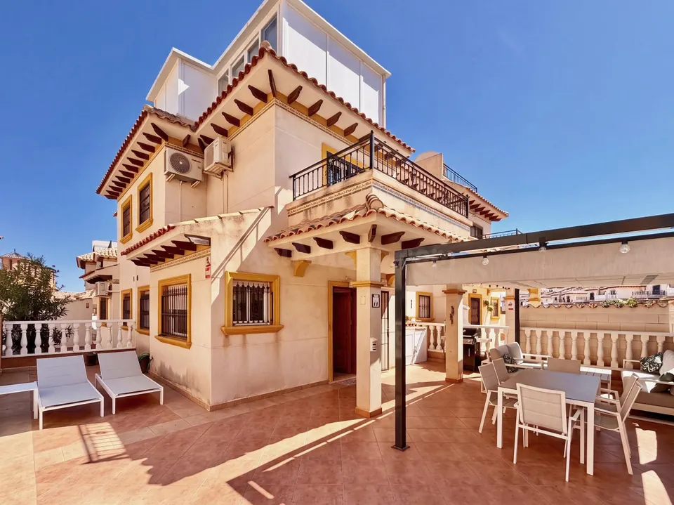 Casa 3 habitaciones 86m² en venta - La Zenia