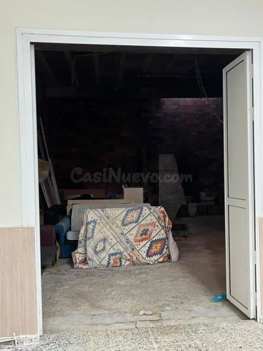OPORTUNIDAD!!! SE ALQUILA BAJO EN AVDA. DE BUENOS AIRES - foto 4