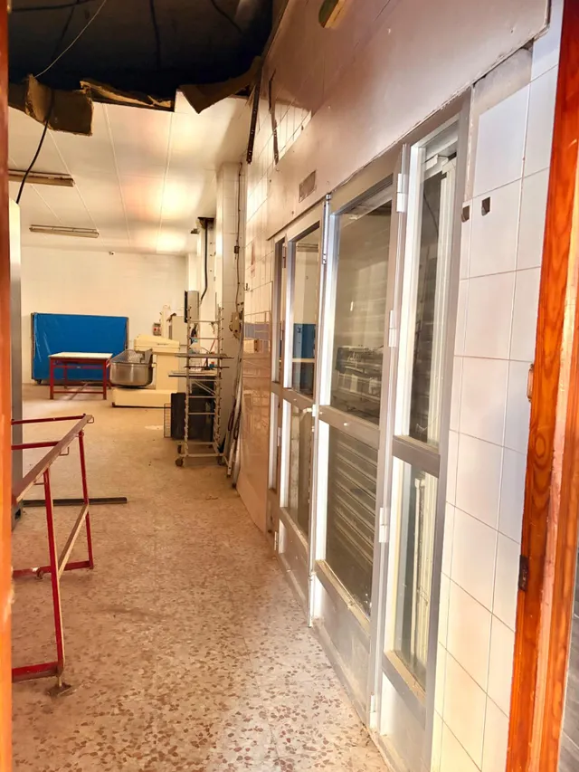 Local comercial en esquina de 126 m2 en el centro de Era Alta — 9