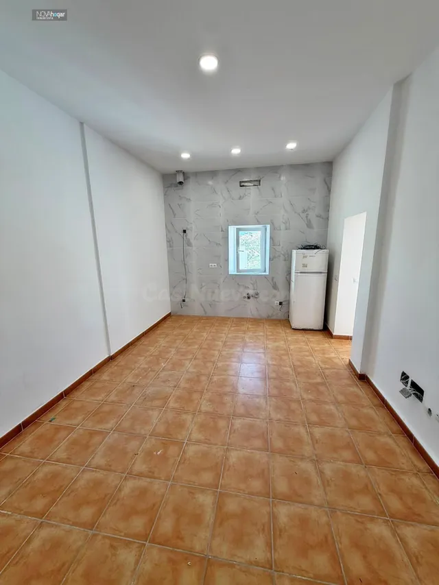 EXCLUSIVO PISO PLANTA BAJA REFORMADO - foto 3