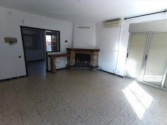 Venta casa en Castellví de Rosanes (Barcelona) - foto 3