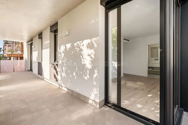 Descubre esta exclusiva vivienda de alto standing donde la a - foto 2