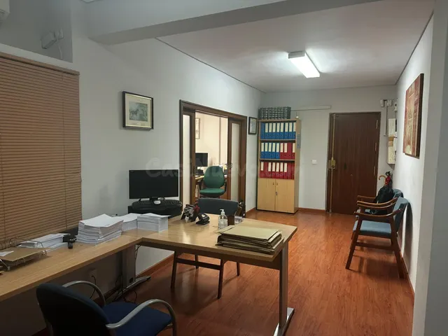 OFICINA EN CALLE CONCEPCIÓN - foto 2