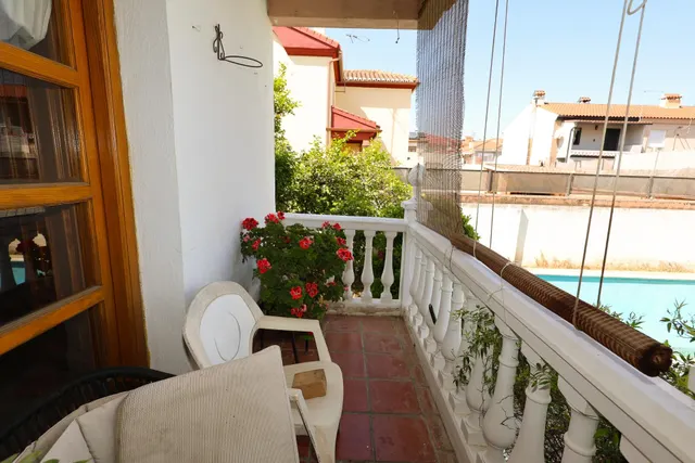 CHALET CON PISCINA EN HIJAR, LAS GABIAS — 12