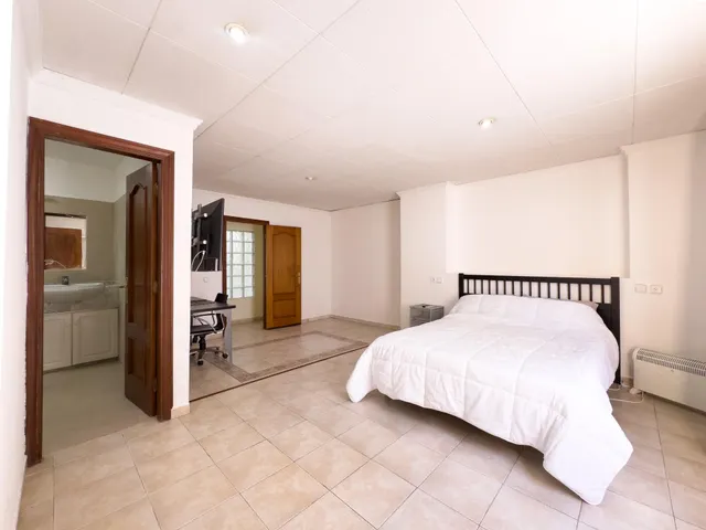 ¡Descubre tu próximo hogar en Santa Cruz! Espacio, luz y una ubicación privilegiada para disfrutar cada día. — 35