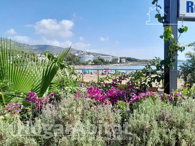 CHALET SEMINUEVO Y REFORMADO CON GARAJE Y TERRAZA — 5