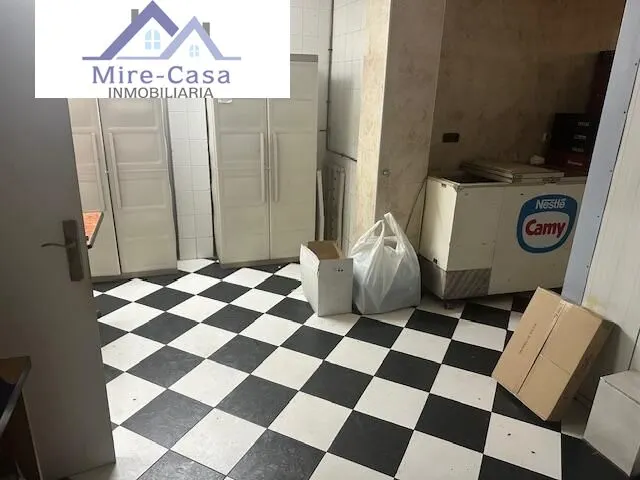 SE VENDE LOCAL PLAZA MADRID, POSIBILIDAD VIVIENDA — 2