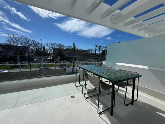 Amplio Apartamento a Estrenar con Piscina y Zonas Comunes en - foto 3