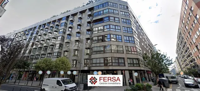 PLAZA DE GARAJE CERRADA EN EDIFICIO ZAFIRO
