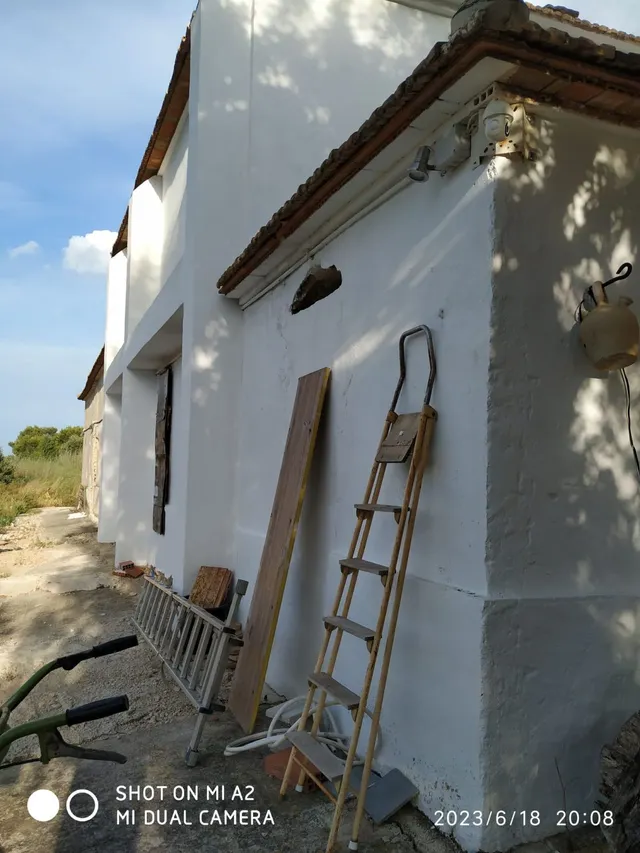 Parcela de 12.137 m2 con casa rústica habitable y bonitas vistas al mar y al Peñón de Ifach  - Benissa — 27