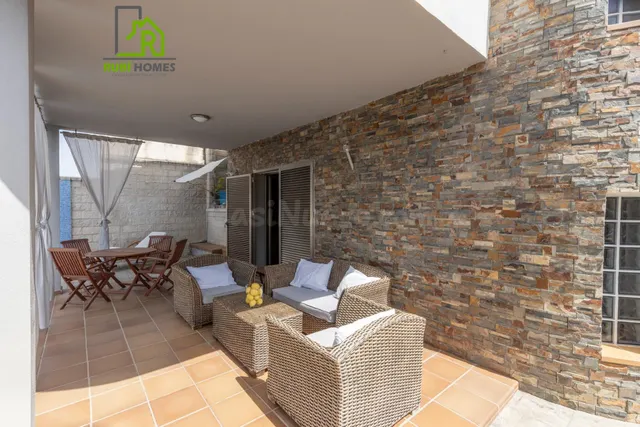 CHALET INDEPENDIENTE MODERNO CON PISCINA PRIVADA - foto 5