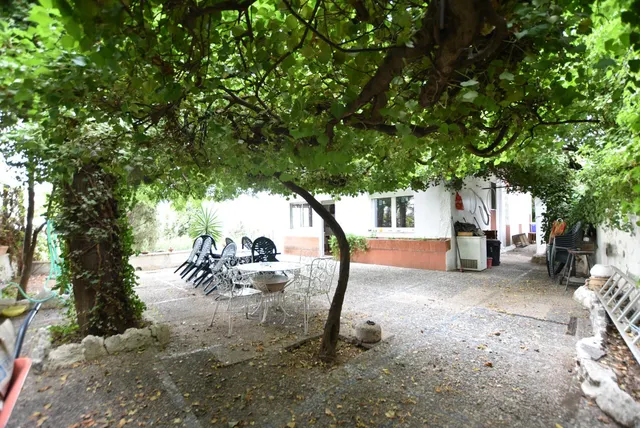 JUNTO CUESTA ESCORIAZA — 27