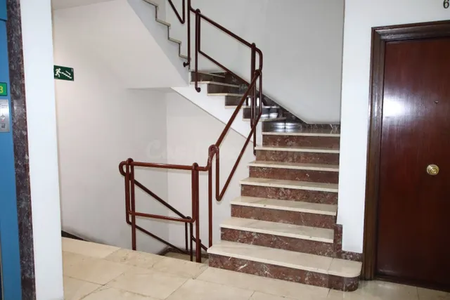 Se vende Oficina diafana en Zona Alhondiga — 5