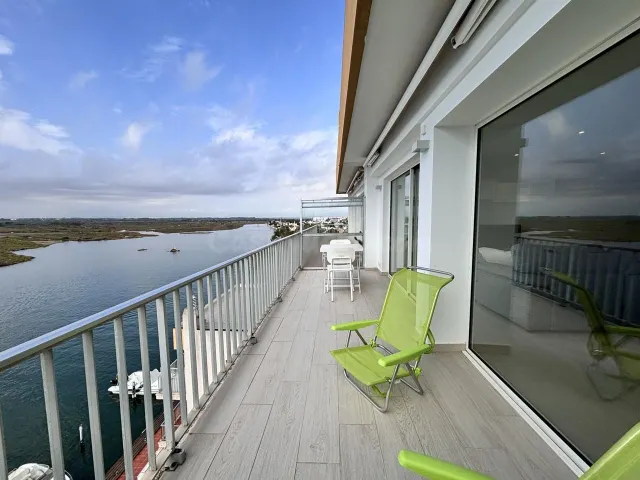 PISO DE ALTO STANDING CON VISTAS AL MAR EN ROSES! - foto 2