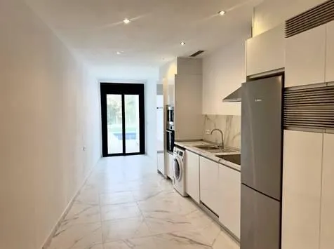 VILLA DE LUJO EN PRIMERA LÍNEA DE GOLF, LA MARQUESA — 13