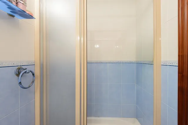 Tres habitaciones, ascensor y trastero en fuertes acevedo. listo para entrar a vivir — 25