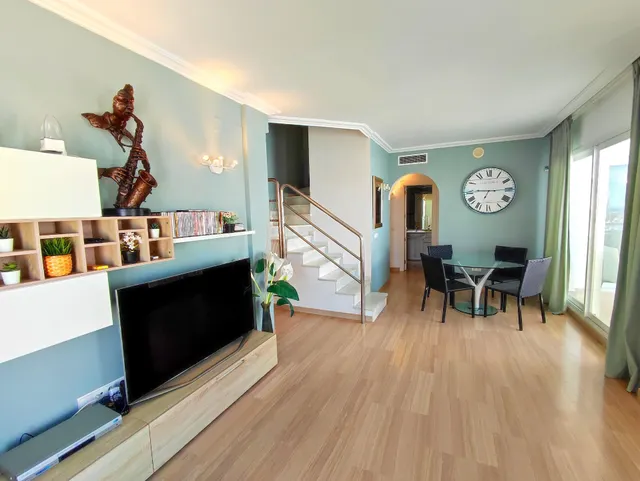 Espectacular duplex en alquiler en puerto marina — 10