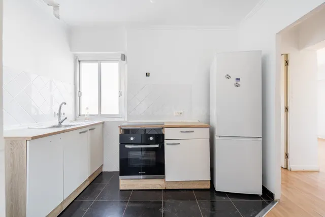 Piso en Venta en Ciudad Jardín, Almería - Oportunidad Única - foto 4