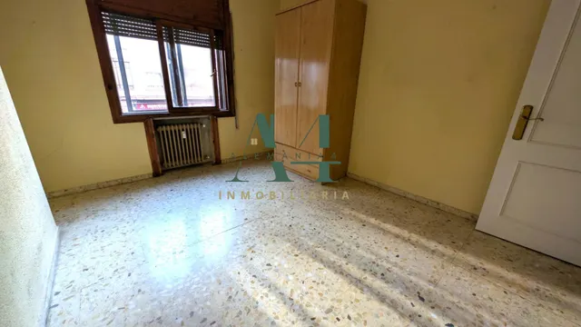 Amplio Piso en la Cruz de los Caídos - Oportunidad Única — 24