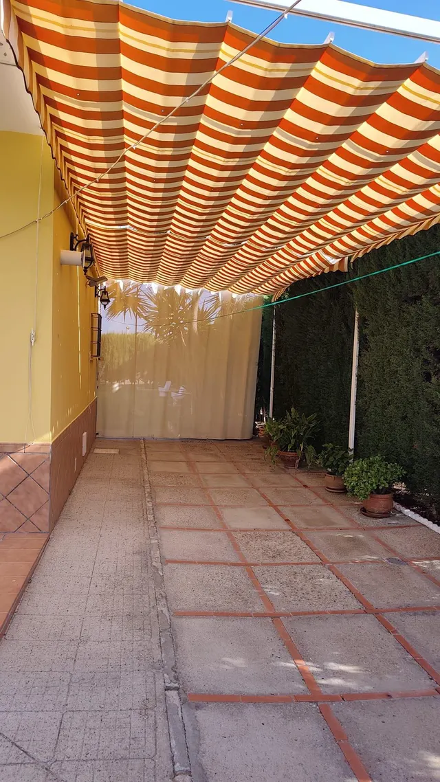 AMPLIA PARCELA RÚSTICA CON CASITA Y ZONA DE HUERTO!! — 8
