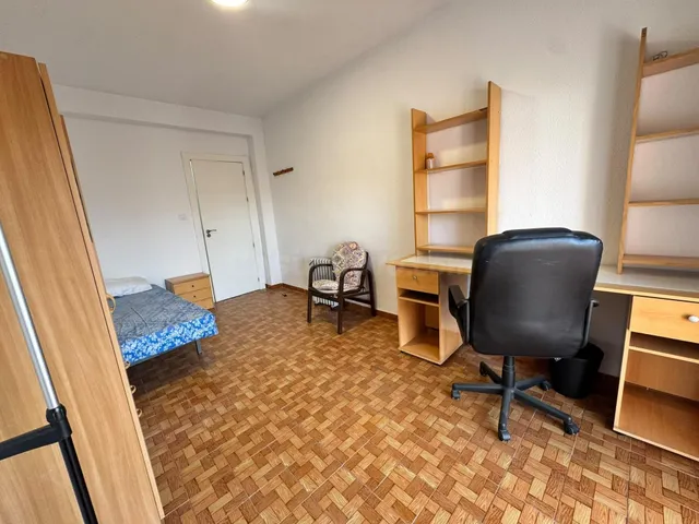Piso 4 habitaciones 116m² en alquiler - Gran capitan - foto 2