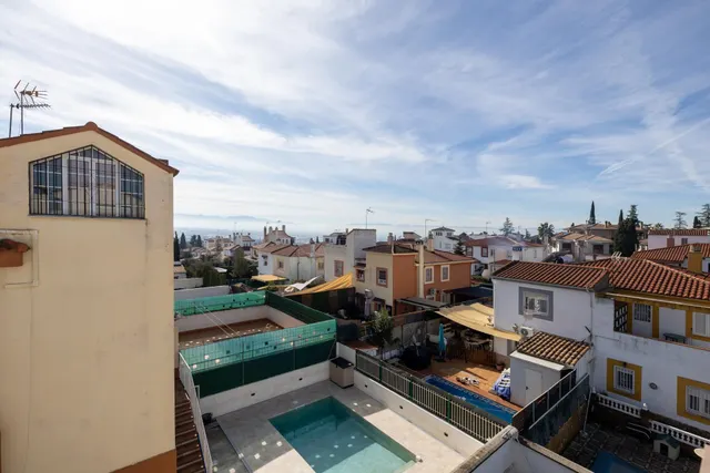 ✨ ¡Tu nuevo hogar con piscina a solo 15 minutos de Granada! — 32