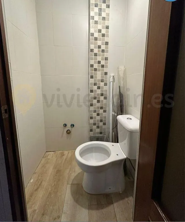 Piso 4 habitaciones 100m² en venta - ronda este — 19