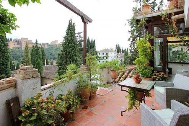 Propiedad de 5 viviendas con encanto en el Albaicin con mirador a la Alhambra. — 44