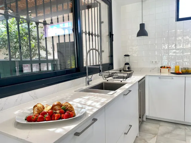Chalet 6 habitaciones 300m² en venta - Marbella — 28