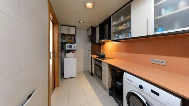 Chalet pareado en venta. — 4