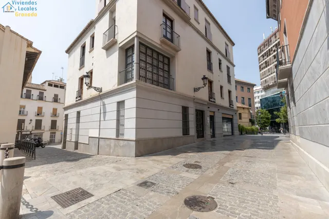Se vende plaza de aparcamiento — 17
