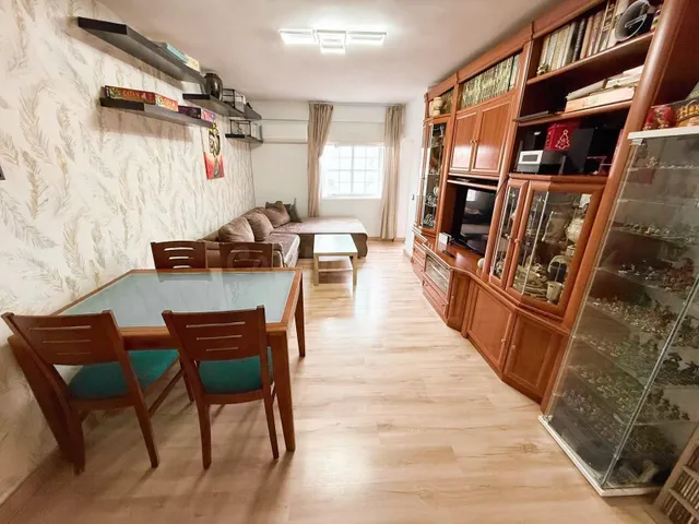 Oportunidad en Torreparque: Piso de 3 Dormitorios con Ascens - foto 2