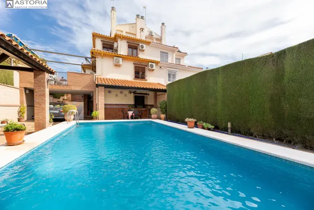 VIVIENDA PAREADA EN MONTELUZ — 15