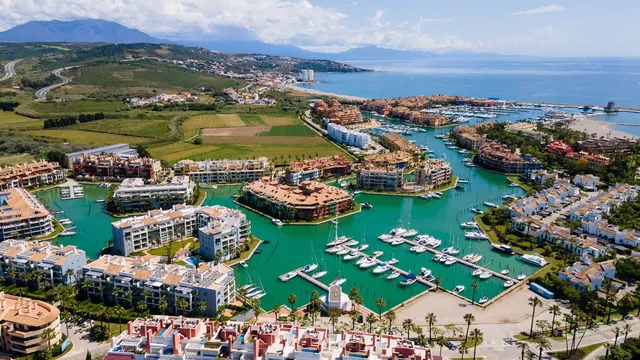 Restaurante 200m² en venta - Sotogrande Costa