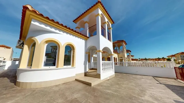 Villa 2 habitaciones 80m² en venta - Costa blanca sur