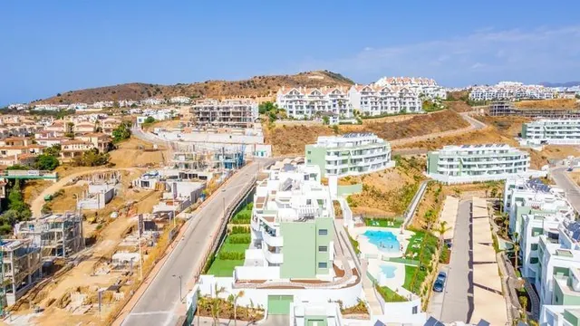 Apartamento Planta Media en venta en Mijas Costa - foto 3