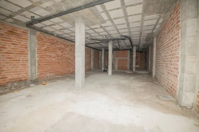 Local comercial 187m² en venta - Centro — 14