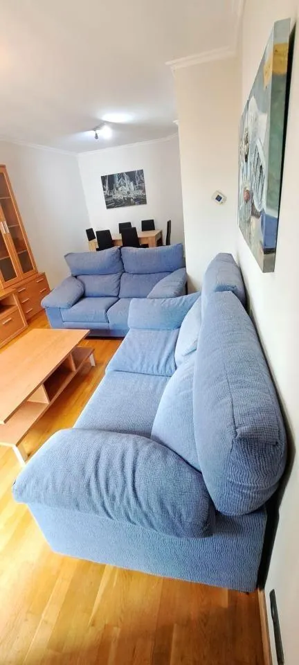Amplio y Luminoso Piso en alquiler en Barrocanes, Ourense - Ideal para Familias — 33