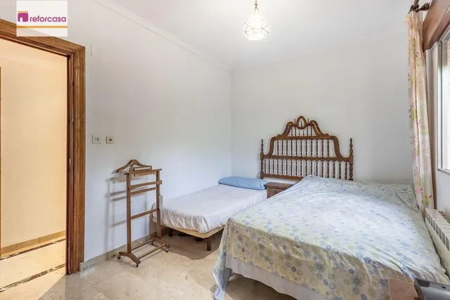 Espectacular Chalet en Ogijares - Ideal para Familias — 20