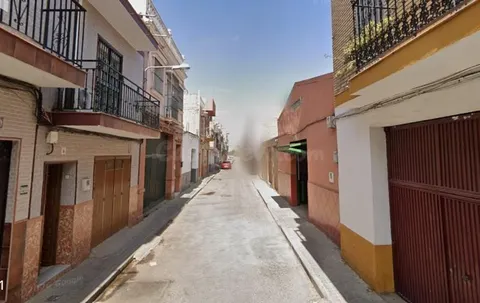 ADOSADO OCUPADO A LA VENTA EN TORREBLANCA - SEVILLA