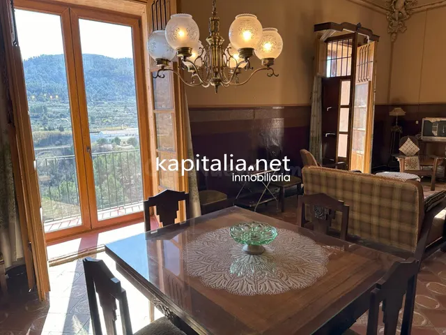 CASA SEÑORIAL EN VENTA EN BOCAIRENT - foto 2