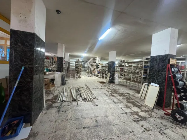Se ofrece en venta un magnífico terreno urbano consolidado,  - foto 2