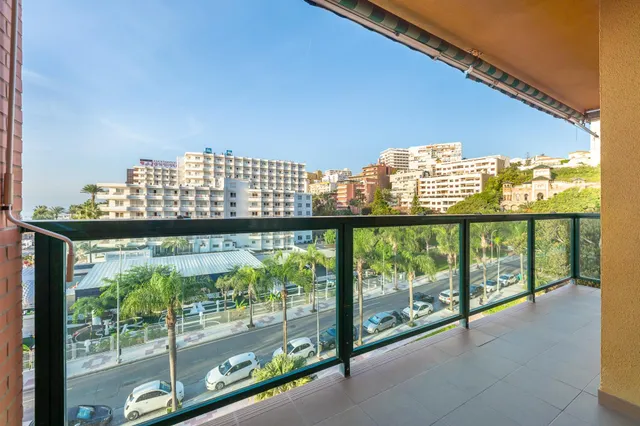 Exclusiva vivienda en primera línea de playa en el bajondillo – Torremolinos — 12