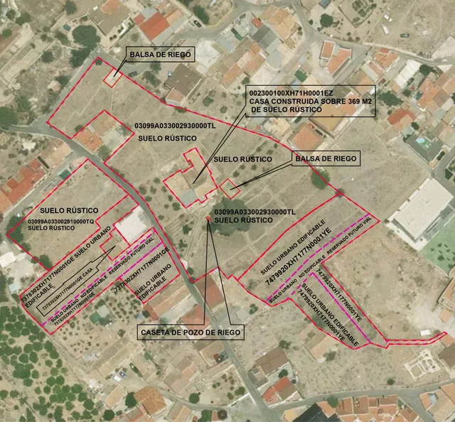Finca de 12.441 m2 en Orihuela suelo urbano y rustico con preciosa casa y suministros — 2