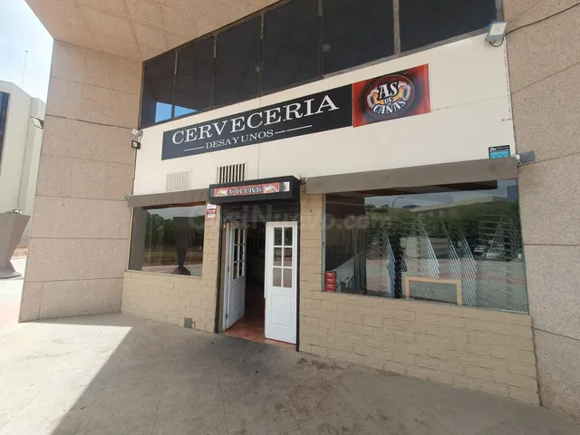 LOCAL COMERCIAL DISPONIBLE EN SEVILLA ESTE
