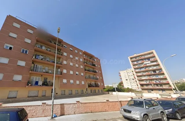 FANTÑSTICO PISO en Sitges (Barcelona) - foto 2