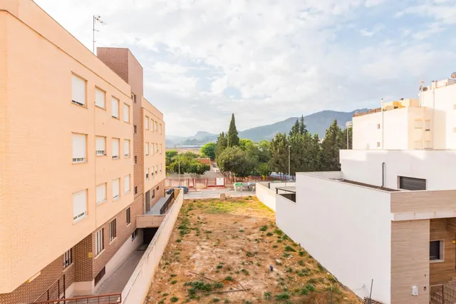 DÚPLEX 4 DORMITORIOS CON PLACAS SOLARES + VISTAS A LA MONTAÑA | ESQUINA — 44