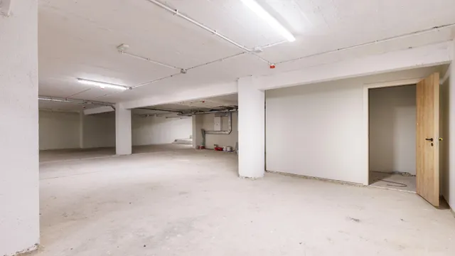 Local comercial 445m² en alquiler - Eixample — 7