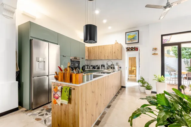 Casa unifamiliar en venta con piscina privada, 5 dormitorios - foto 5